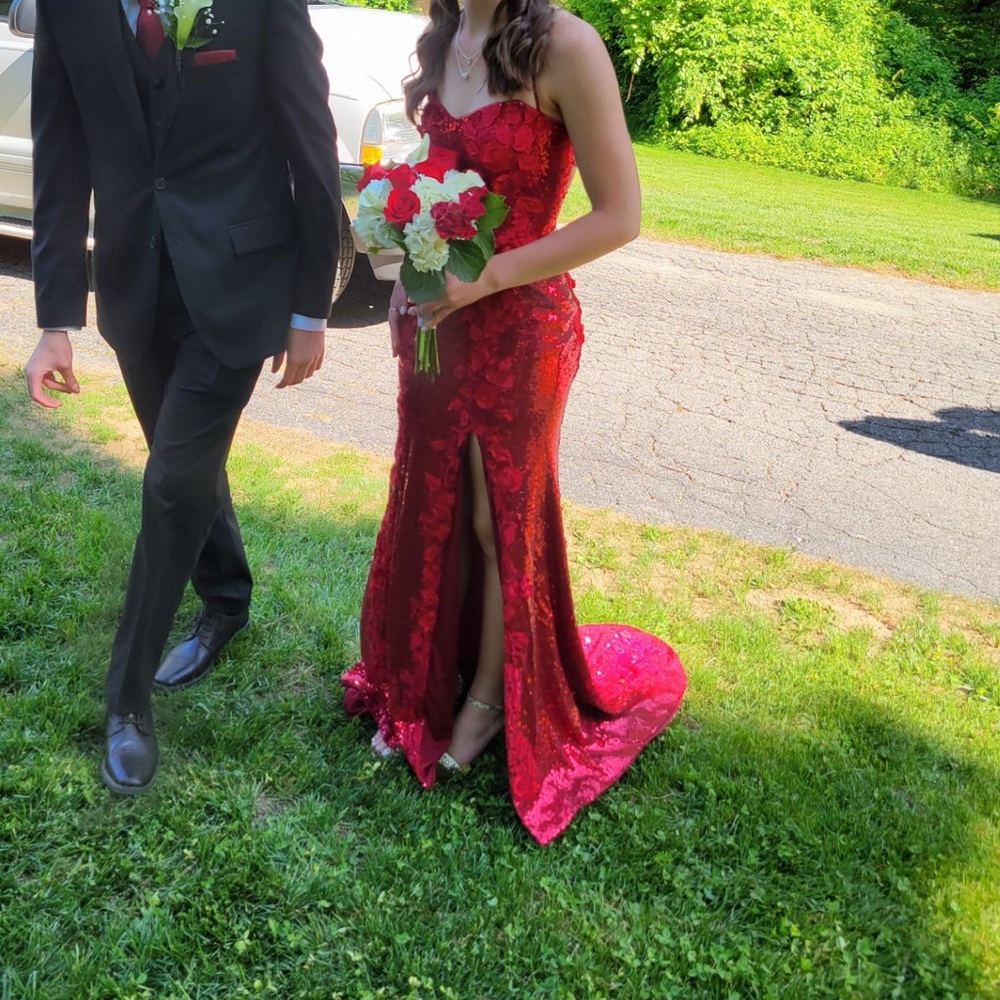 Beautiful Red Flowered Prom Dress